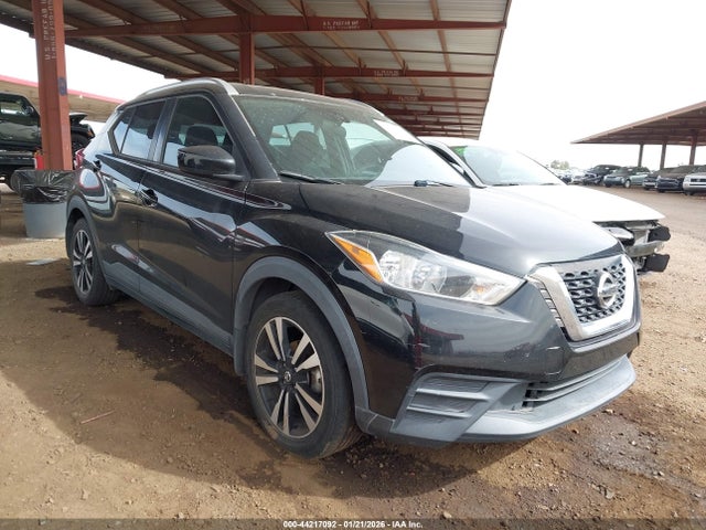 3N1CP5CU3JL517773 Nissan KICKS SV