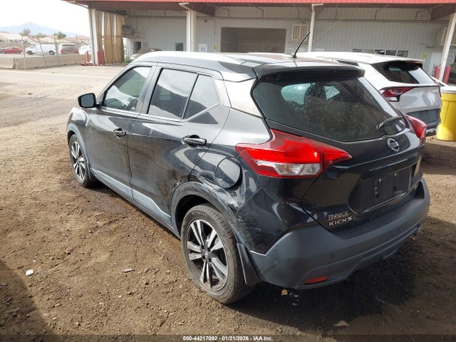 3N1CP5CU3JL517773 Nissan KICKS SV