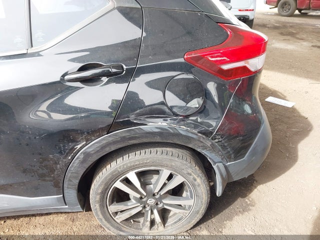 3N1CP5CU3JL517773 Nissan KICKS SV
