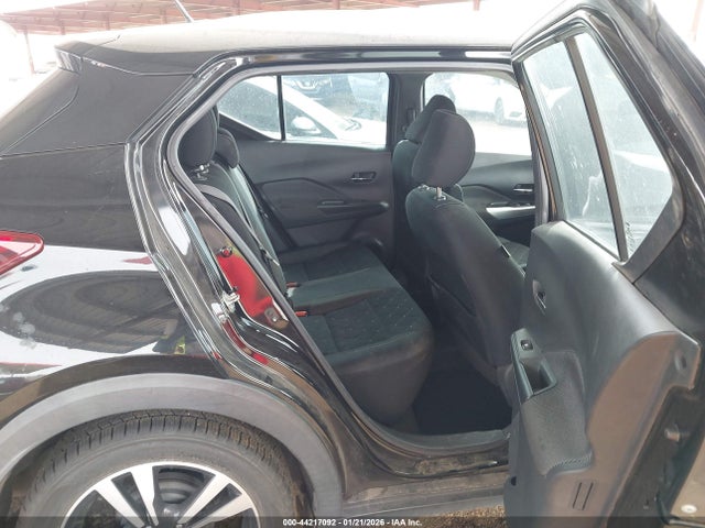 3N1CP5CU3JL517773 Nissan KICKS SV
