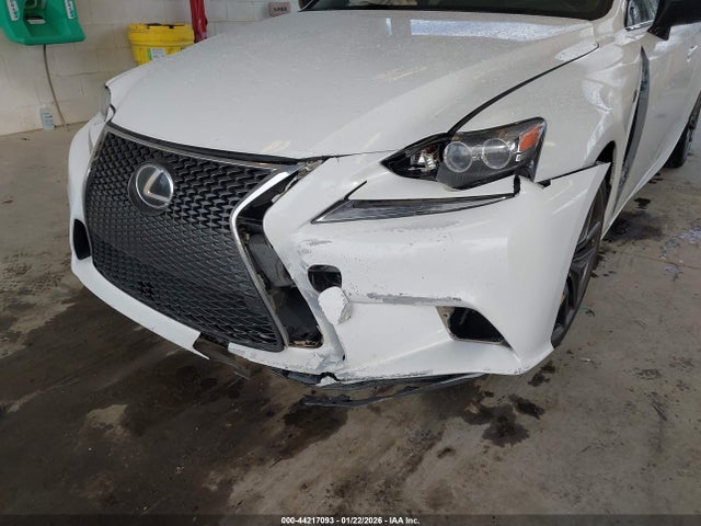 Lexus IS 200T 2016 JTHBA1D2XG5011025 Image 6