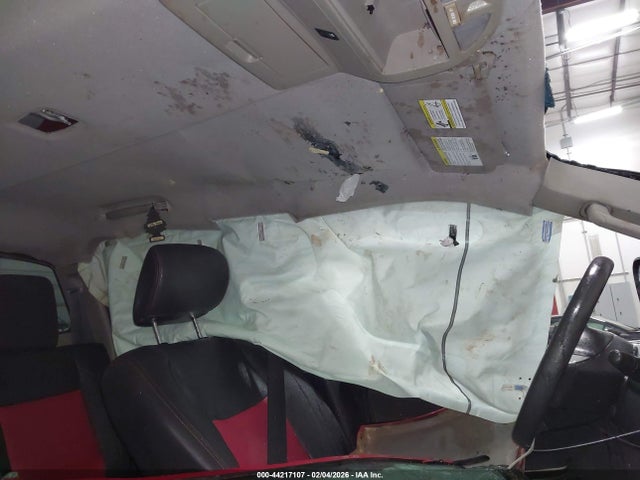 44217107 :رقم المزاد ، 1N6AA0EJ2CN315986 vin ، 2012 Nissan Titan Sv مزاد بيع