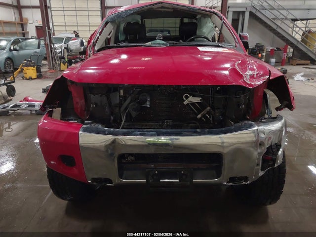44217107 :رقم المزاد ، 1N6AA0EJ2CN315986 vin ، 2012 Nissan Titan Sv مزاد بيع