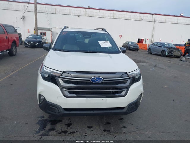 Subaru Forester Premium 2025 JF2SLDDC2SH562273 Image 12