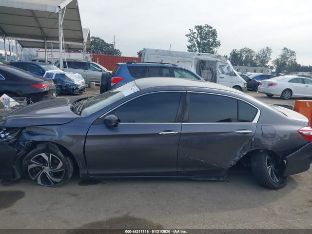 Honda ACCORD LX 2017 1HGCR2F31HA137102 Image 13