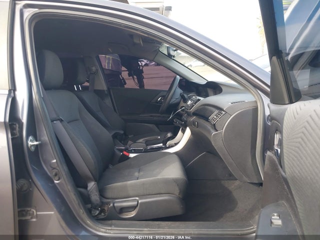 Honda ACCORD LX 2017 1HGCR2F31HA137102 Image 5