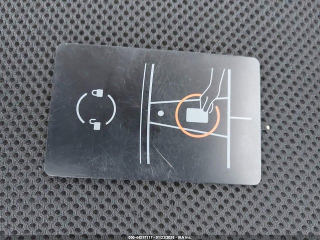 2021 TESLA MODEL Y 5YJYGDEE5MF275753 Photo 10