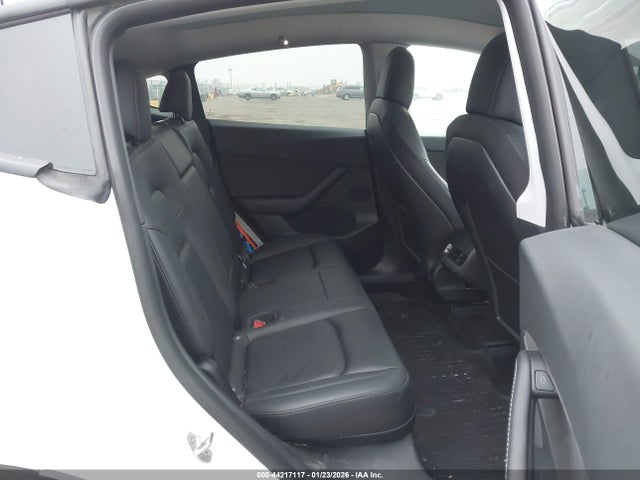 2021 TESLA MODEL Y 5YJYGDEE5MF275753 Photo 7