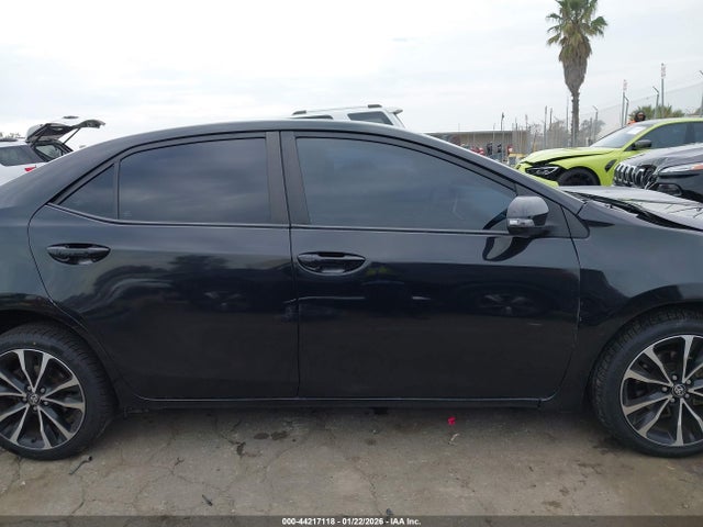 5YFBURHE1JP786299 Toyota COROLLA SE