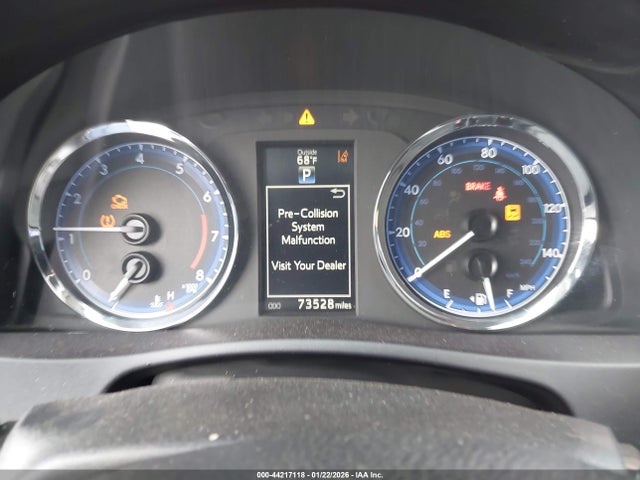 5YFBURHE1JP786299 Toyota COROLLA SE