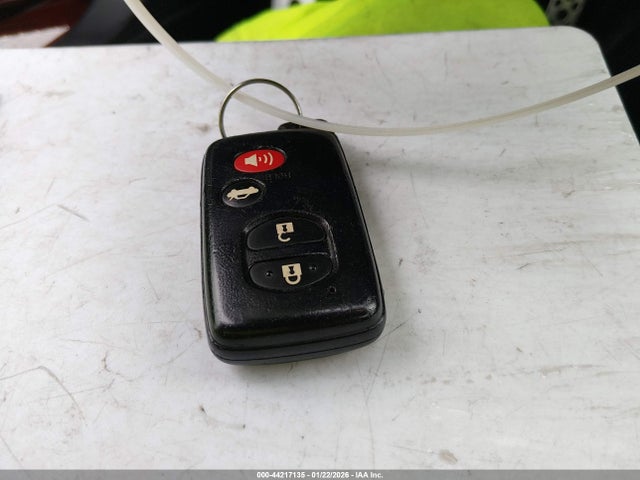 JF1ZNAA14E8709096 Scion Fr-s Monogram