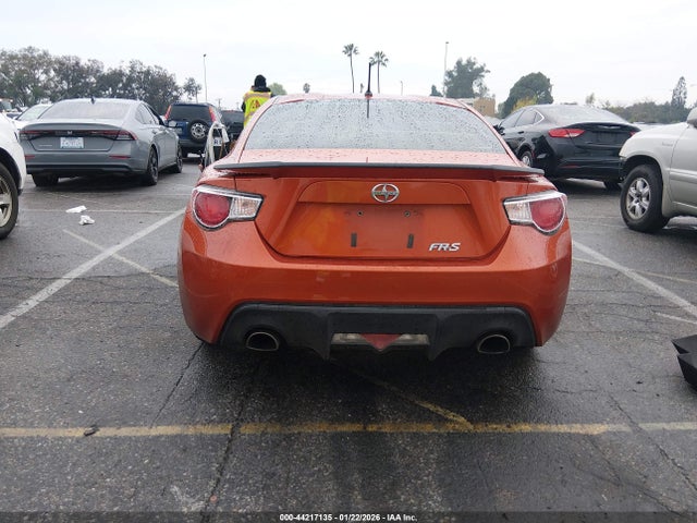 JF1ZNAA14E8709096 Scion Fr-s Monogram
