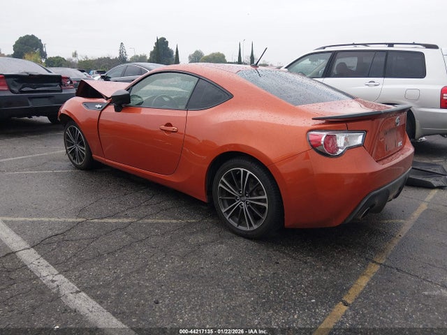 JF1ZNAA14E8709096 Scion Fr-s Monogram