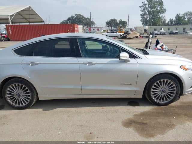 Ford Fusion Hybrid Titanium 2014 3FA6P0RU9ER220102 Image 13