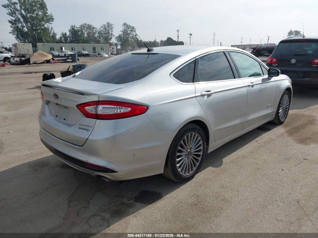 Ford Fusion Hybrid Titanium 2014 3FA6P0RU9ER220102 Image 4