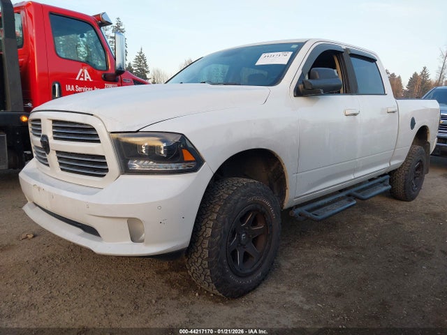 RAM 1500 Sport 2014 1C6RR7UT6ES233698 Image 2