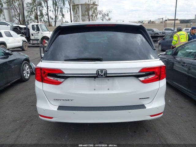 Honda Odyssey Touring 2024 5FNRL6H89RB035615 Image 16