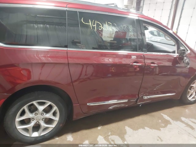Chrysler Pacifica Touring-l Plus 2017 2C4RC1EG2HR628766 Image 13