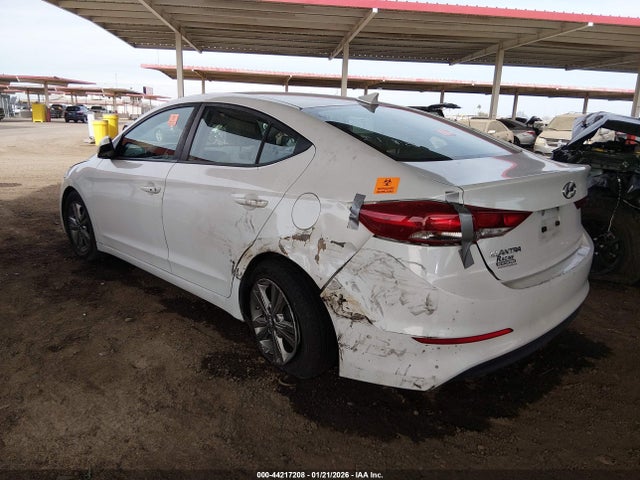 5NPD84LF1HH049692 Hyundai ELANTRA SE