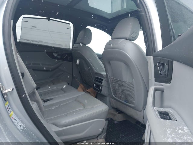 2017 AUDI Q7 WA1VAAF70HD034306 Photo 7