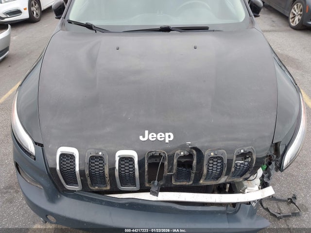 2017 Jeep Cherokee Latitude Fwd მანქანა იყიდება აუქციონზე, vin: 1C4PJLCB7HW540268, აუქციონის ნომერი: 44217223
