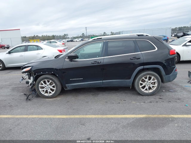 2017 Jeep Cherokee Latitude Fwd მანქანა იყიდება აუქციონზე, vin: 1C4PJLCB7HW540268, აუქციონის ნომერი: 44217223