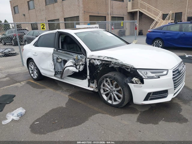 2018 AUDI A4 WAUBNAF43JA078288 Photo 0