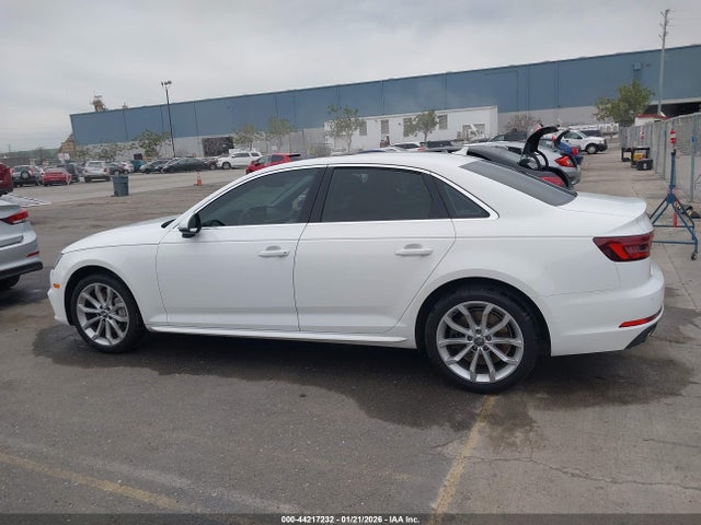 Audi A4 2.0t Progressiv 2018 WAUBNAF43JA078288 Image 15