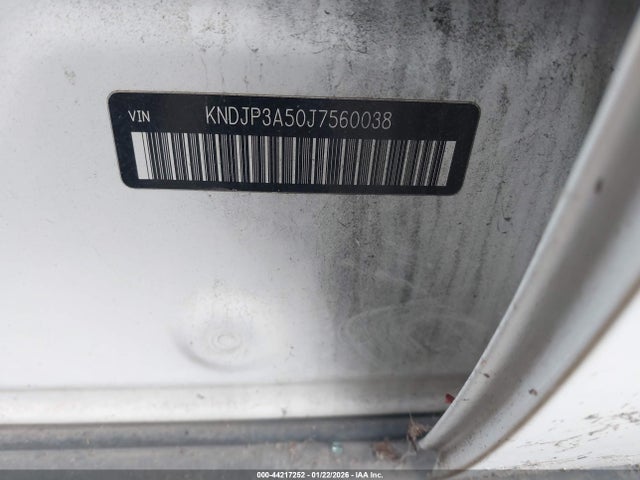 KIA SOUL + 2018 KNDJP3A50J7560038 Image 9