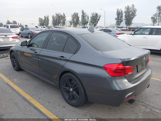 2017 BMW 340I WBA8B7C31HK858747 Photo 2