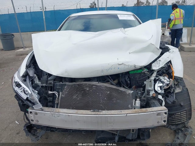 1N4AL3AP8HN332877 Nissan Altima 2.5 S
