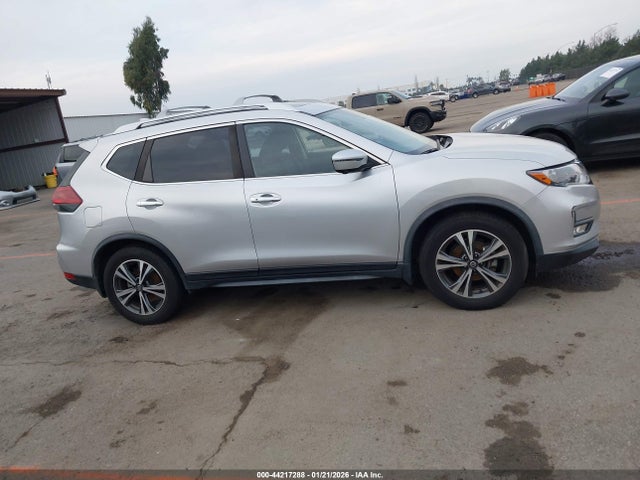 JN8AT2MT6LW002059 Nissan Rogue Sv Fwd