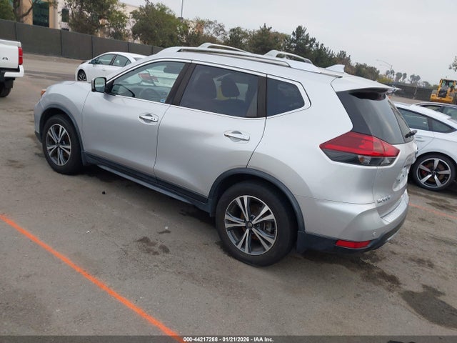 JN8AT2MT6LW002059 Nissan Rogue Sv Fwd