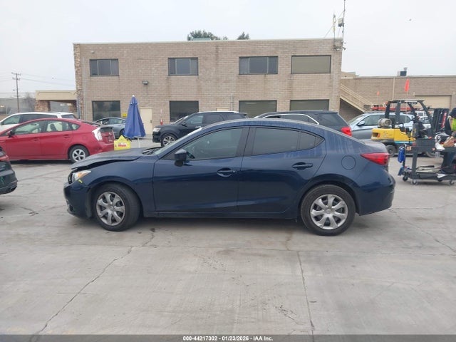 JM1BM1U72F1224240 Mazda pe