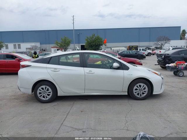JTDKBRFU3H3034137 Toyota Prius Two