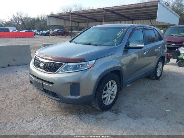 5XYKT3A61EG426365 KIA SORENTO LX