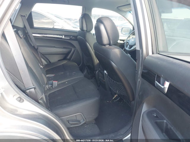 5XYKT3A61EG426365 KIA SORENTO LX