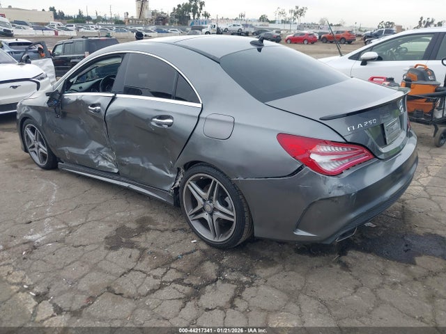 Mercedes-Benz CLA 250 2015 WDDSJ4EB2FN268993 Image 3