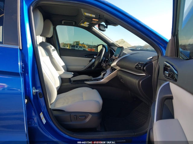 2023 MITSUBISHI ECLIPSE CROSS JA4ATWAA3PZ036612 Photo 4