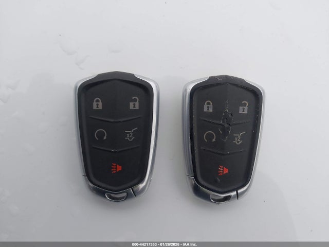 2018 CADILLAC XT5 1GYKNDRSXJZ237656 Photo 10