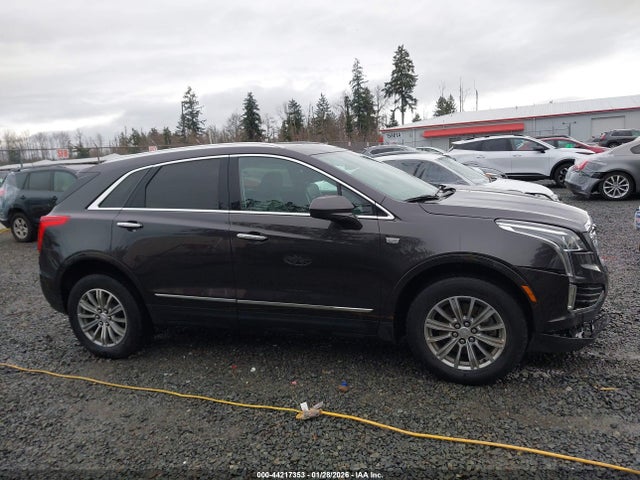 1GYKNDRSXJZ237656 Cadillac XT5 LUXURY