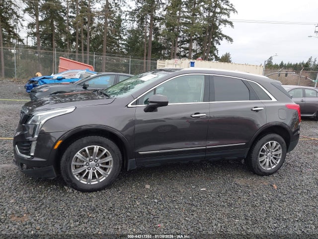 1GYKNDRSXJZ237656 Cadillac XT5 LUXURY