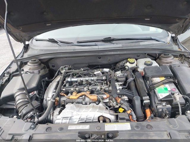 1G1P75SZ5F7160581 Chevrolet Cruze Diesel