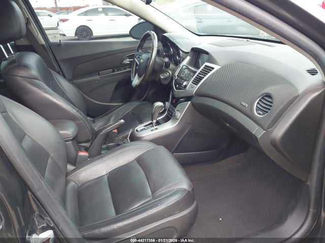 1G1P75SZ5F7160581 Chevrolet Cruze Diesel