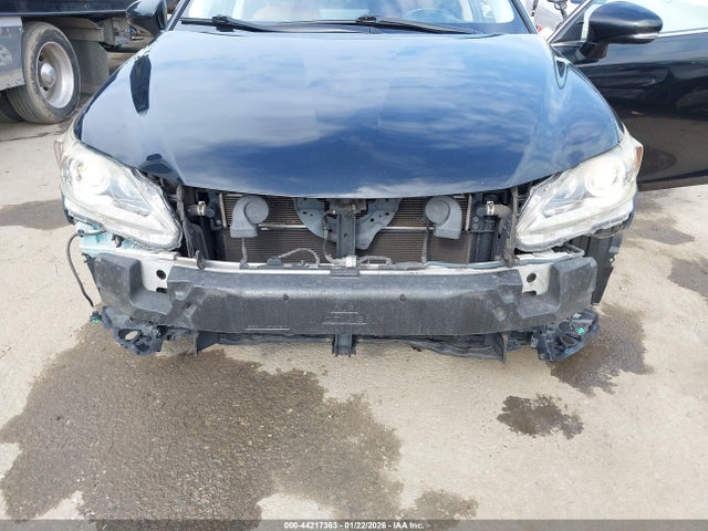 Lexus CT 200H 2014 JTHKD5BH3E2207103 Image 6