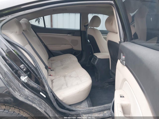 KMHD84LF8HU412779 Hyundai Elantra Value Edition
