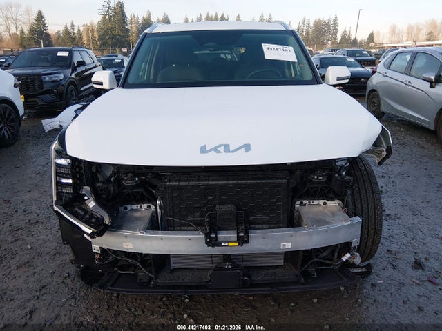 5XYAFFS52TG007173 KIA Ev9 Wind
