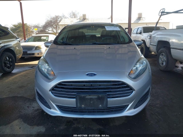 Ford FIESTA SE 2018 3FADP4BJ3JM127825 Image 12