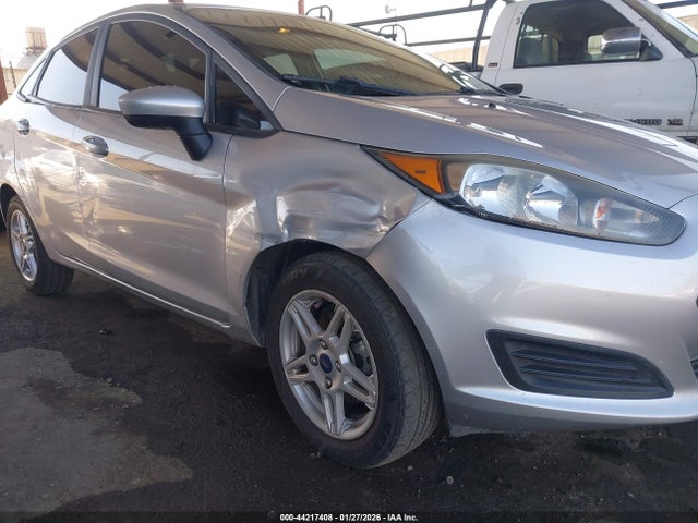 Ford FIESTA SE 2018 3FADP4BJ3JM127825 Image 6