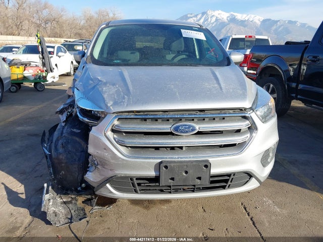 1FMCU0GD9HUA40636 Ford ESCAPE SE